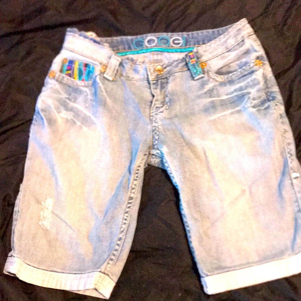 Coogi distressed shorts